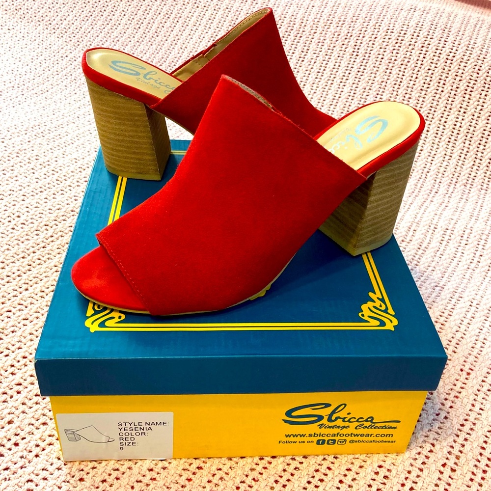 Sbicca Red Mules size 9